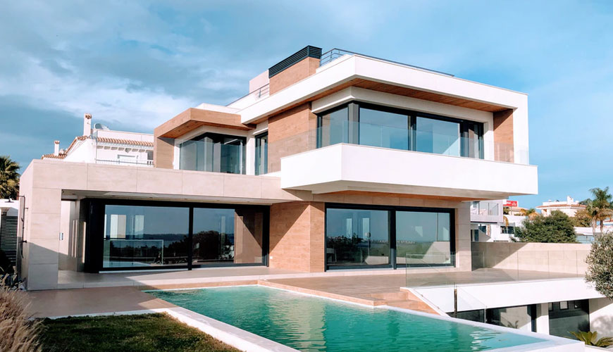 Maison d&rsquo;architecte avec piscine hauteurs de Brive